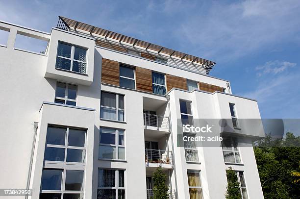 Neue Apartmenthaus Stockfoto und mehr Bilder von Architektur - Architektur, Aufnahme von unten, Bauwerk