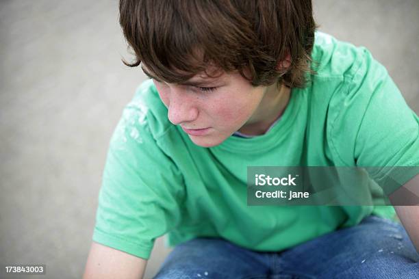 Teen Foto de stock y más banco de imágenes de 12-13 años - 12-13 años, 14-15 años, Adolescencia