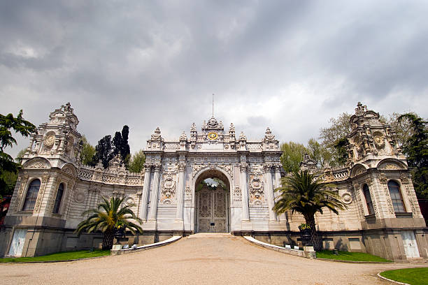 istock Entrance gate at the Dolmabahce Palace 173843123