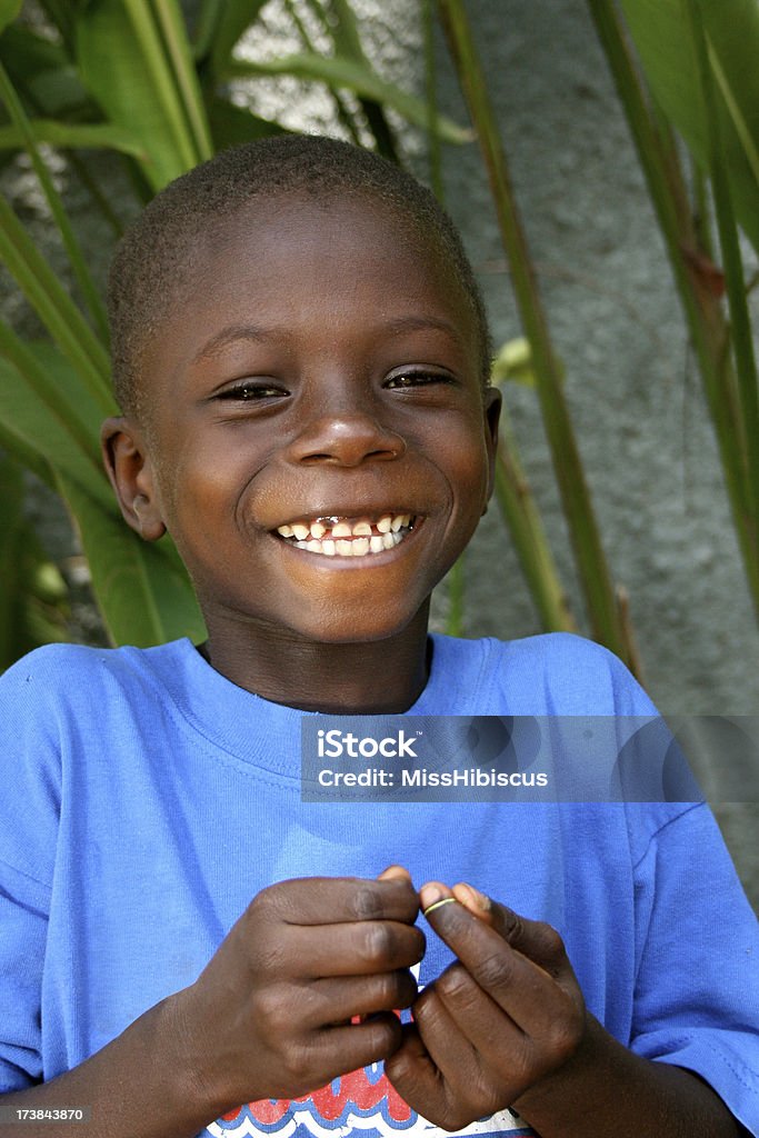 Cậu Bé Châu Phi Cười Hình ảnh Sẵn có - Tải xuống Hình ảnh Ngay bây giờ -  Bàn tay con người, Bộ phận cơ thể người, Châu Phi - iStock