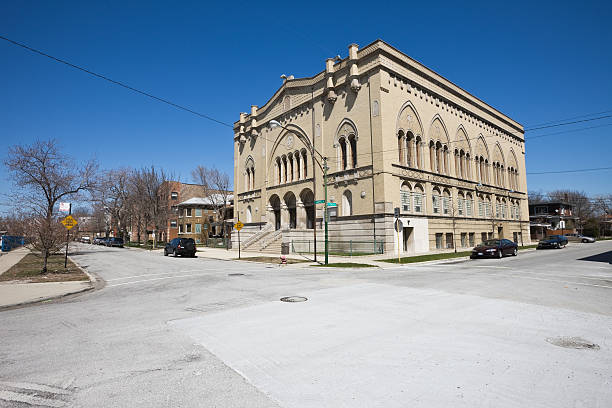 istock Vintage Chicago Synagogue converted to Church 173844124