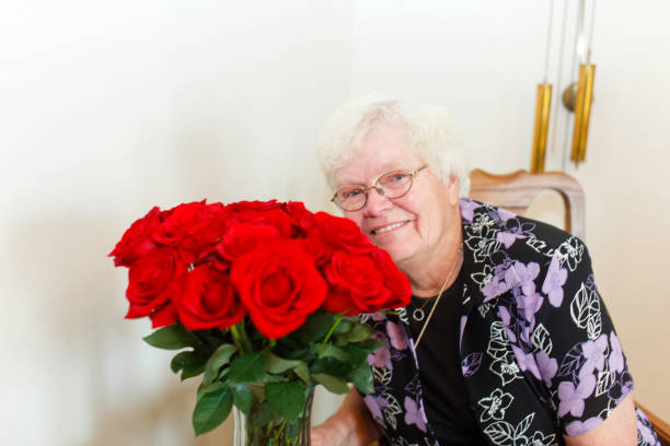 istock Senior with Roses on mothers day 173846963