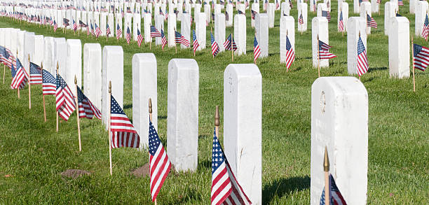 istock Veterans Memorial Cemetery 173847174