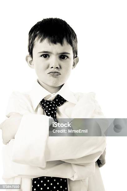 Sulky Niño Foto de stock y más banco de imágenes de Bien vestido - Bien vestido, Blanco y negro, Conceptos