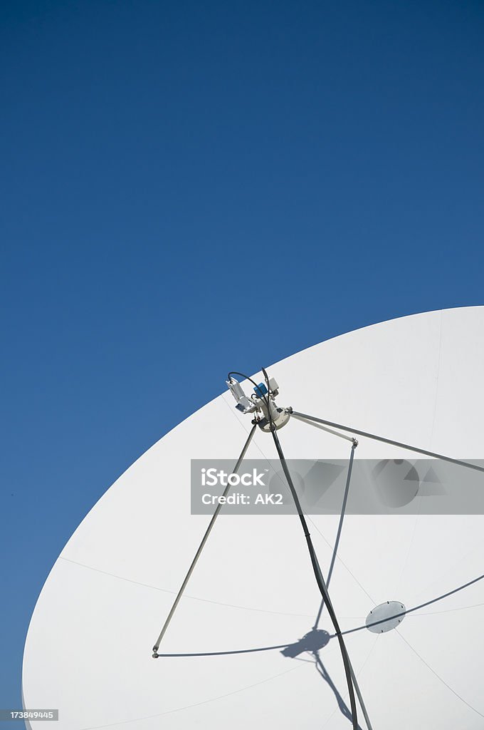 Antenne parabolique - Photo de Antenne individuelle libre de droits