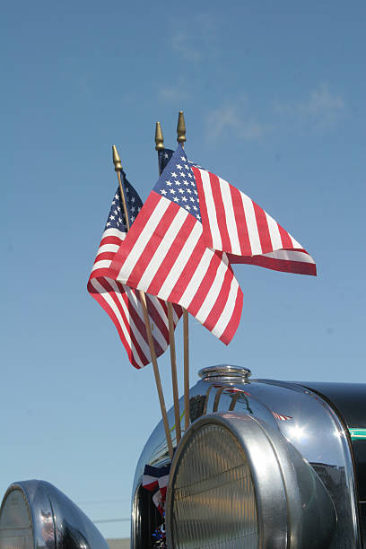 patrióticas emblema de capô - hood ornament - fotografias e filmes do acervo