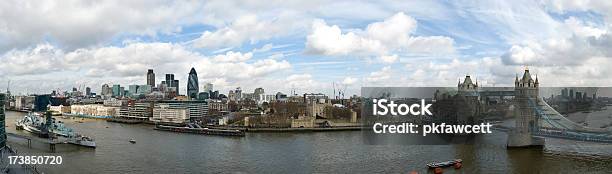 Detalhada Panorama De Londres - Fotografias de stock e mais imagens de Arquitetura - Arquitetura, Arranha-céu, Azul