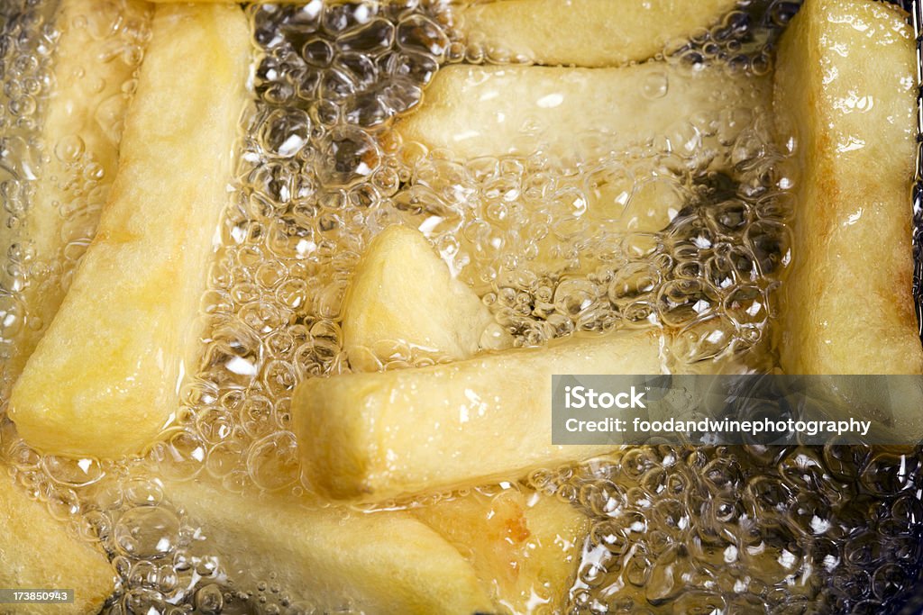Глубокий frying картофель фри - Стоковые фото Без людей роялти-фри