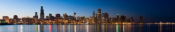 istock Panoramic View of the Chicago Skyline at Dusk (XXXL) 173851000
