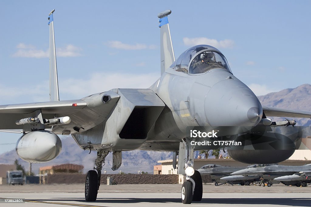 Aeronaves militar - Foto de stock de Aeródromo libre de derechos