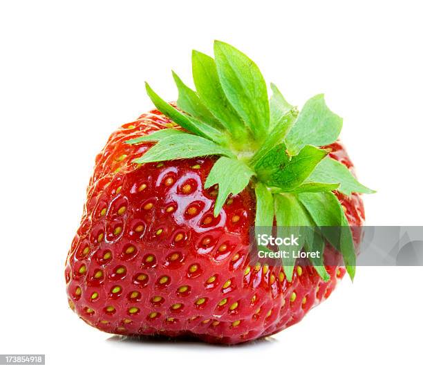 Pusta Strawberry - zdjęcia stockowe i więcej obrazów Bez ludzi - Bez ludzi, Białe tło, Cień