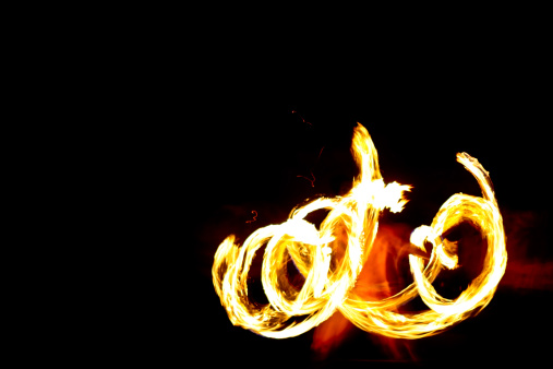 Long exposure of a Polynesian fire dance