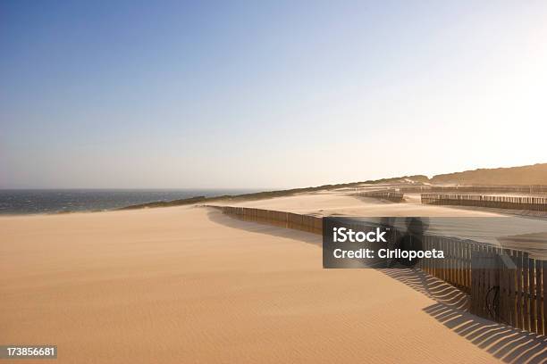 Praia Em Cadiz - Fotografias de stock e mais imagens de Andaluzia - Andaluzia, Areia, Beleza