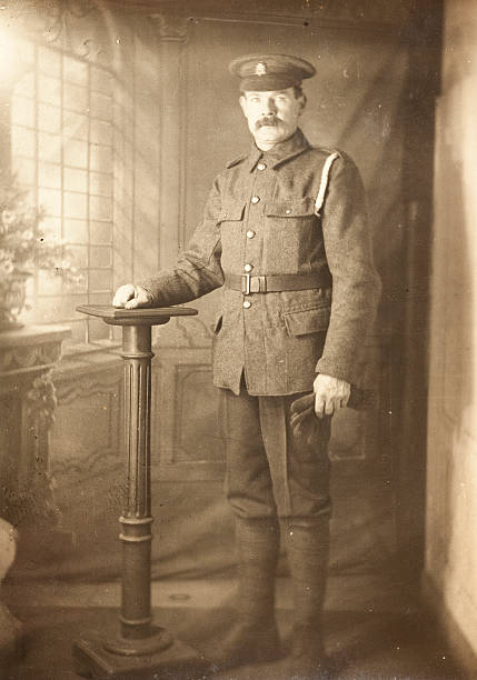 солдат первой мировой войны - 1910s style стоковые фото и изображения