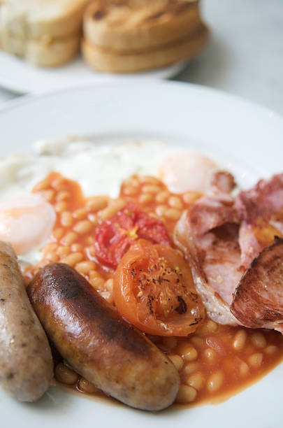 istock Full English Breakfast Close-Up 173860907