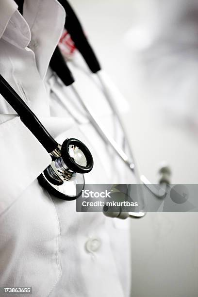 Stethoskop Stockfoto und mehr Bilder von Arzt - Arzt, Ausrüstung und Geräte, Diagnosehilfe