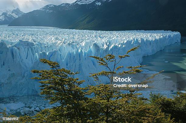 Голубой Glacier — стоковые фотографии и другие картинки Lake Argentina - Lake Argentina, Анды, Аргентина