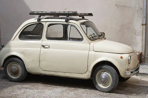 FIAT 500 : old italian car from the 50's
