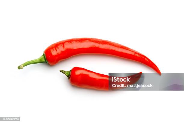 Foto de Chilli Peppers e mais fotos de stock de Pimenta - Pimenta, Vista de Cima, Vermelho