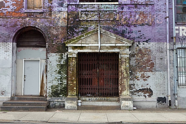 istock Abadoned Industrial Facade 173869981