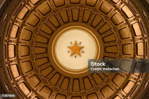 En Primer Plano De Texas Capital Rotunda Foto de stock y más banco de imágenes de Austin - Texas - Austin - Texas, Distrito central, Lugar de interés