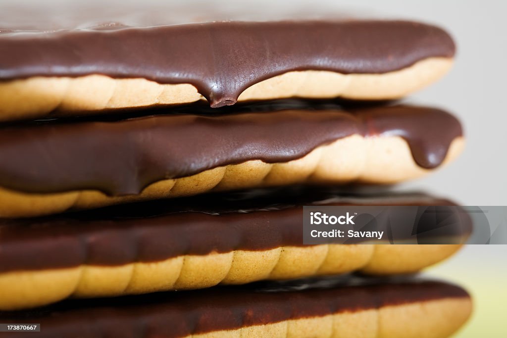 Cookie nella riga - Foto stock royalty-free di Alimentazione non salutare