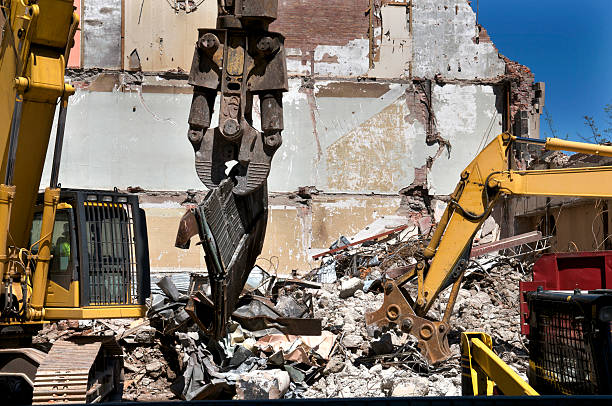 istock Demolition in the City 173873319