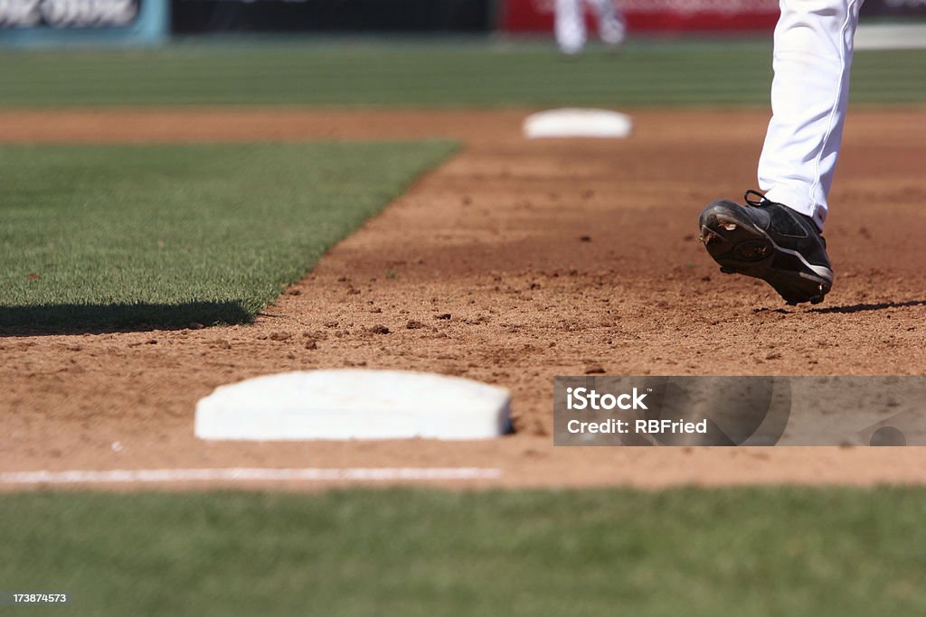 Baserunner - Foto de stock de Base - Equipamento esportivo royalty-free