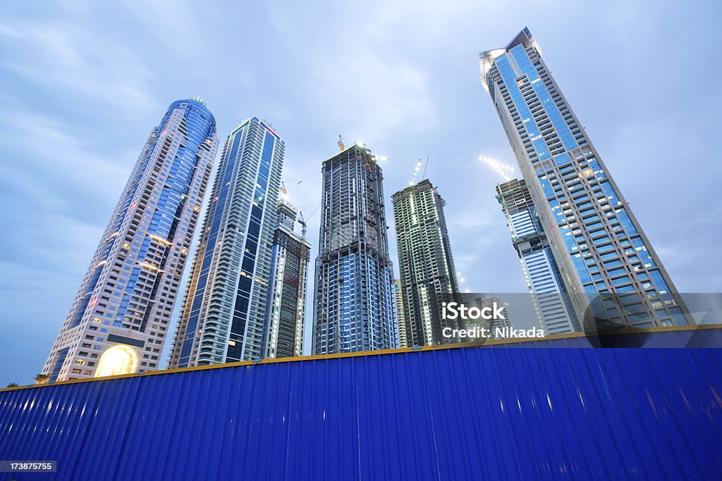 Wolkenkratzer-Konstruktion - Lizenzfrei Arabeske Stock-Foto
