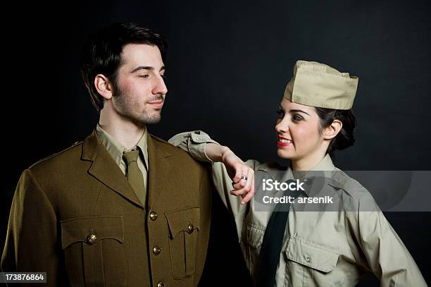 Coppia Militare - Fotografie stock e altre immagini di Personale militare - Personale militare, Prima Guerra Mondiale, Soldato