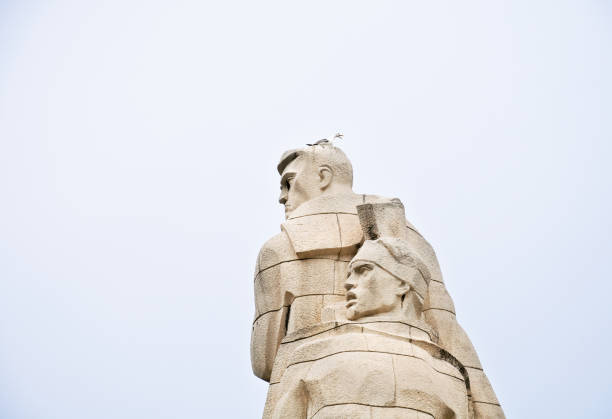 Sea gull on the head of a statue