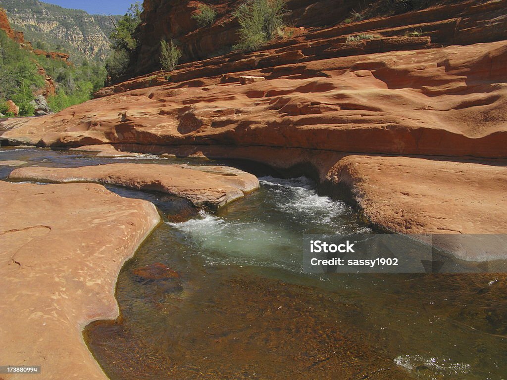 Oak Creek qui coule Red Rock, en Arizona - Photo de Aventure libre de droits