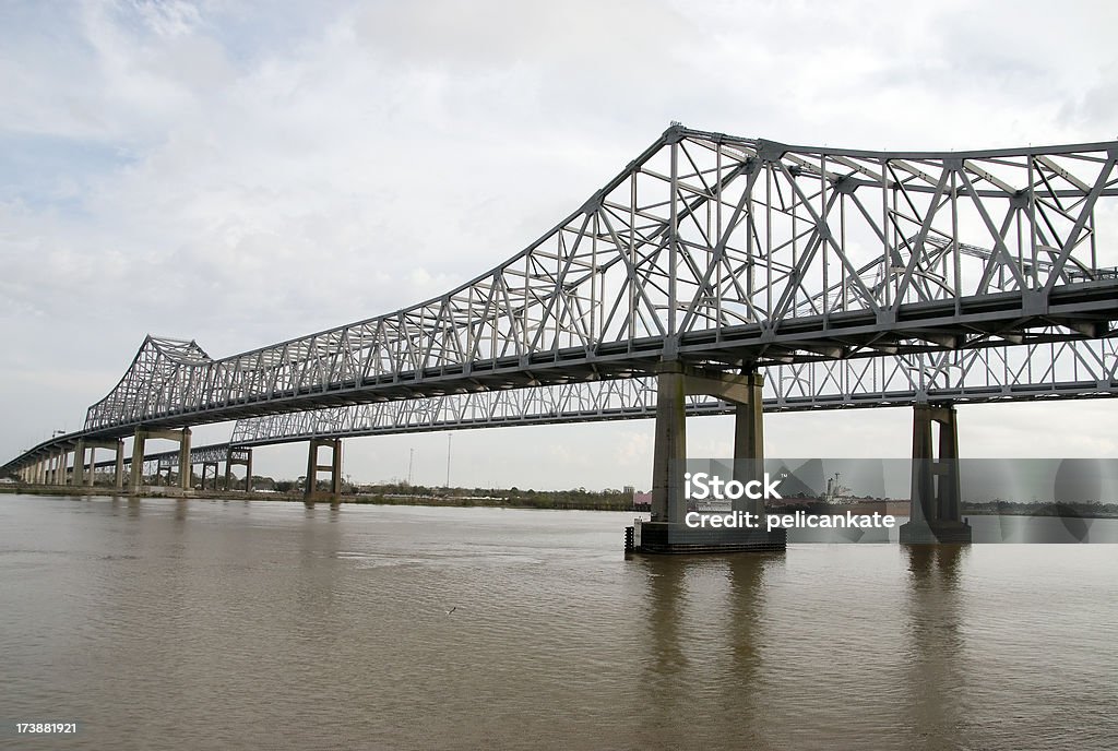 Crescent City ponte#1 - Foto de stock de Estrada principal - Estrada royalty-free