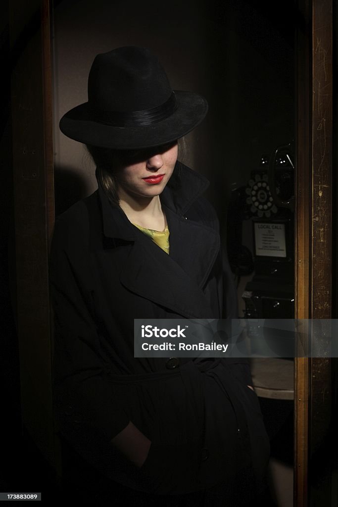 Film Noir Femme Fatale - Foto stock royalty-free di Investigatore