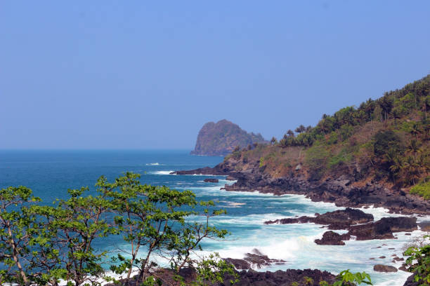 istock Beautiful seascape with waves against rocks. 1738903656
