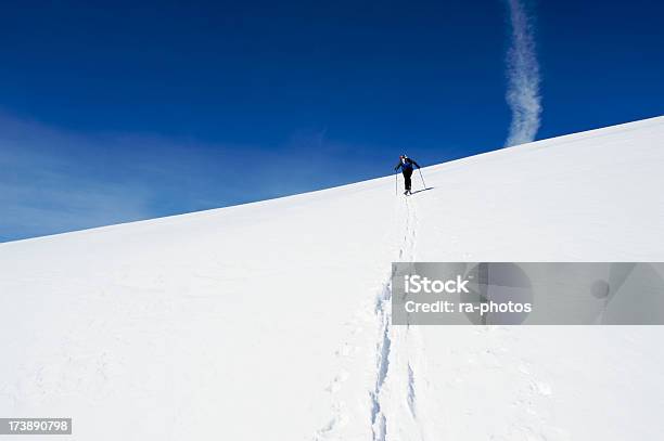 Ski Montañismo Foto de stock y más banco de imágenes de Aire libre - Aire libre, Alpes Europeos, Austria