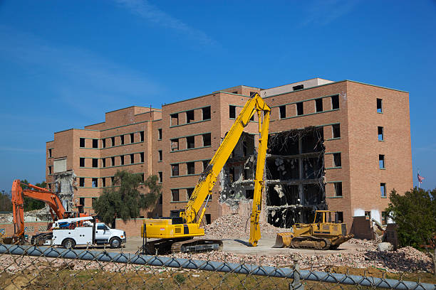 istock Demolition Work of Old Hospital 173890914