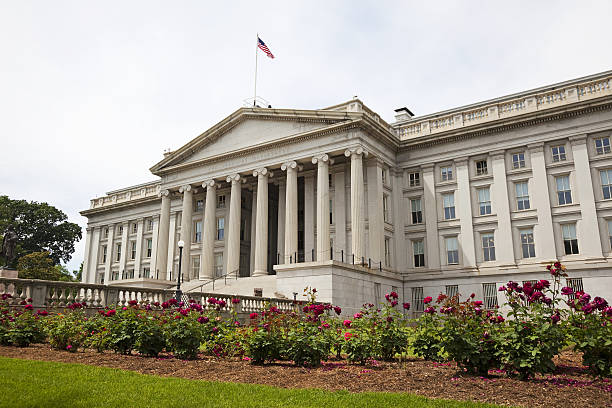 istock US Treasury Department #1 XXXL 173890979