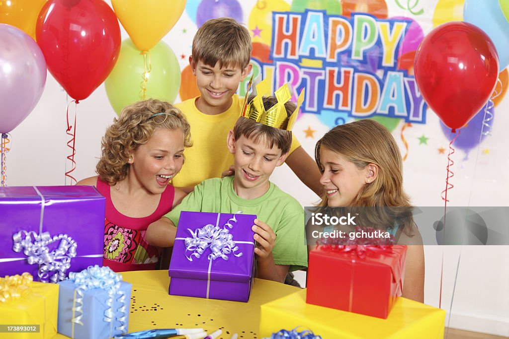 Geburtstag Party-Geschenke - Lizenzfrei 10-11 Jahre Stock-Foto