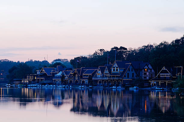 Reflexionen boathouse row in Philadelphia – Foto