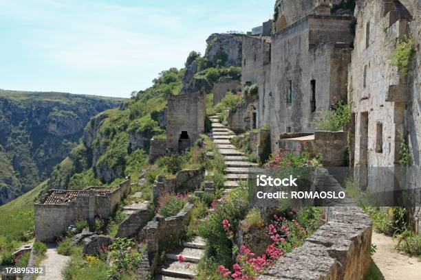 Schody W Basilicata Matera Sassi Caveoso Włochy - zdjęcia stockowe i więcej obrazów Matera - Matera, Włochy, Sassi di Matera