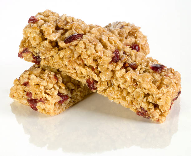 istock Cereal bars with pieces of red fruits 173898433