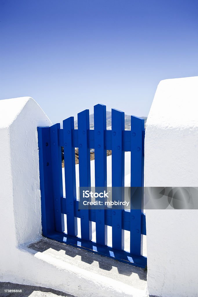 Porta azul da Grécia em Santorini - Royalty-free Ao Ar Livre Foto de stock
