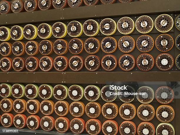 Foto de World War Ii Códigoúltimas Máquina e mais fotos de stock de Bletchley Park - Bletchley Park, Codificação, Quebrar
