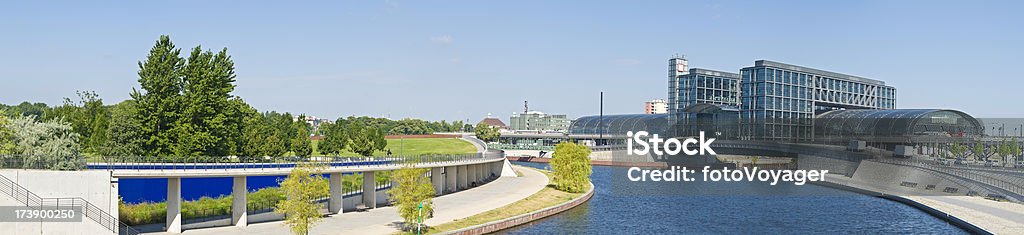 Río Spree panorama de Berlín - Foto de stock de Berlín libre de derechos