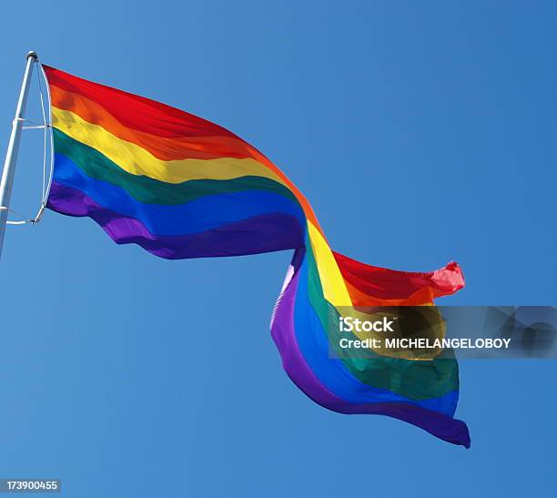 Pride Di Arcobaleno Bandiera - Fotografie stock e altre immagini di Arcobaleno - Arcobaleno, Bandiera, Bellezza