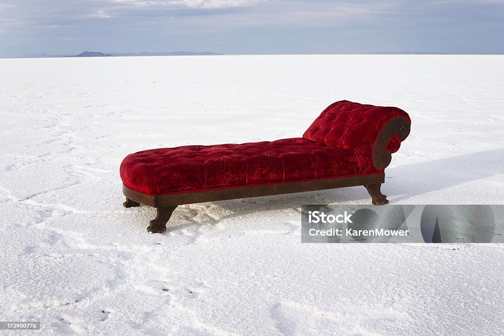 Chaise Lounge no Deserto - Royalty-free Divã - Sofá Foto de stock