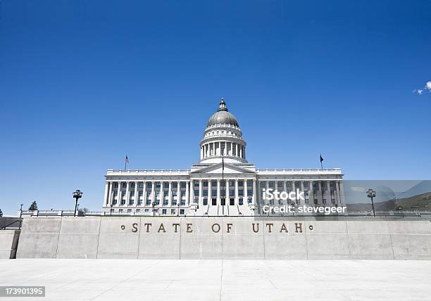 Edificio Del Capitolio Del Estado De Utah Foto de stock y más banco de imágenes de Aire libre - Aire libre, Arquitectura, Arquitectura exterior