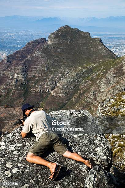 Foto de Paisagem De Fotógrafo e mais fotos de stock de 20-24 Anos - 20-24 Anos, Acima, Adulto