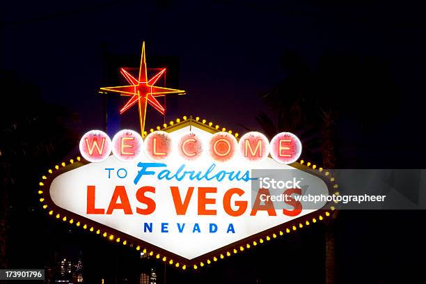 Las Vegas Sign Stockfoto und mehr Bilder von Ankunft - Ankunft, Außenaufnahme von Gebäuden, Beleuchtet